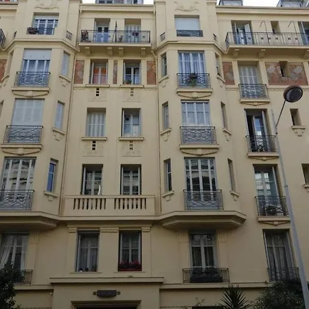 Διαμέρισμα Beautiful 60m2 - Center Of *