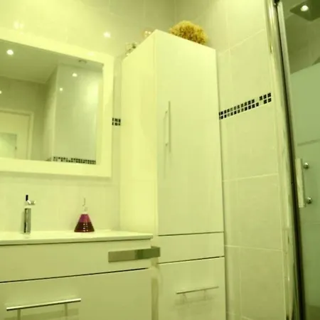 Beautiful 60m2 - Center Of *