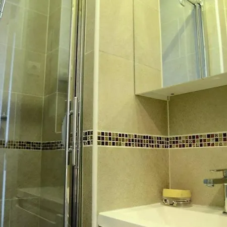 Beautiful 60m2 - Center Of Διαμέρισμα Νίκαια